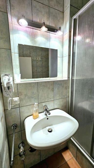 Apartment Number 3 Oberschleißheim エクステリア 写真